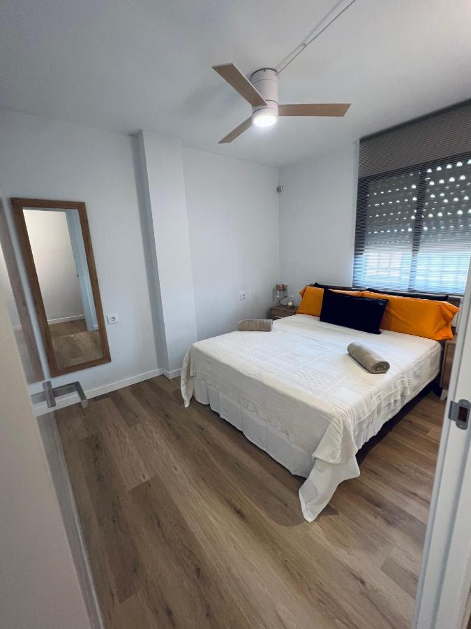 Apartamento En Salou A 20M Playa! Reformado Nuevo カンブリルス エクステリア 写真