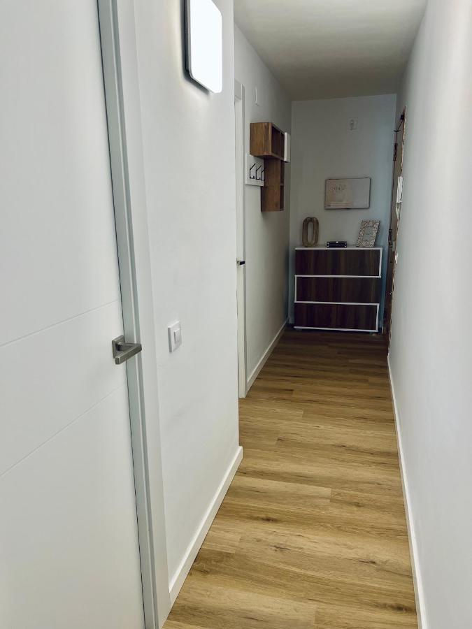 Apartamento En Salou A 20M Playa! Reformado Nuevo カンブリルス エクステリア 写真